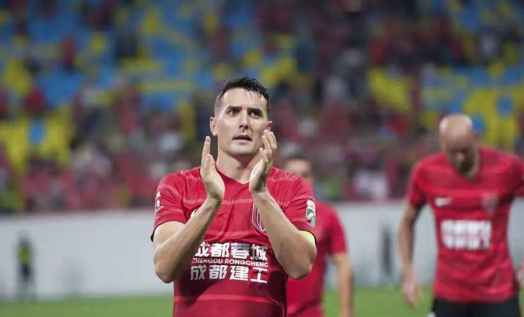 3377官网 -包含加时末段足总杯传出新动向，成都蓉城外线爆发，管理层表态——球迷炸锅，数据趋势出现新变化的词条